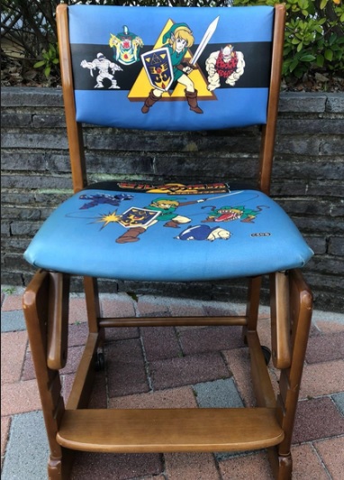 くろがね学習机『ゼルダの伝説』椅子のみが7万円で落札される 